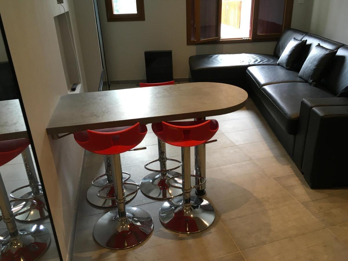 Mandana Appartement Évian-les-Bains Buitenkant foto
